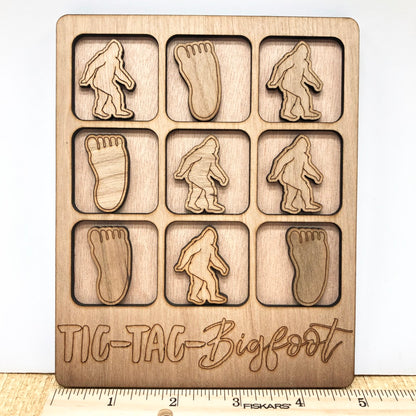 Wooden Michigan Tic-Tac-Toe Board
